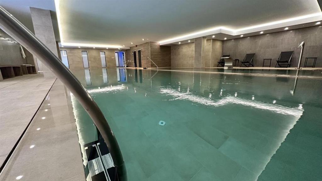 Cp Top Floor Luxury Studio With Spa And Pool 直布罗陀 外观 照片